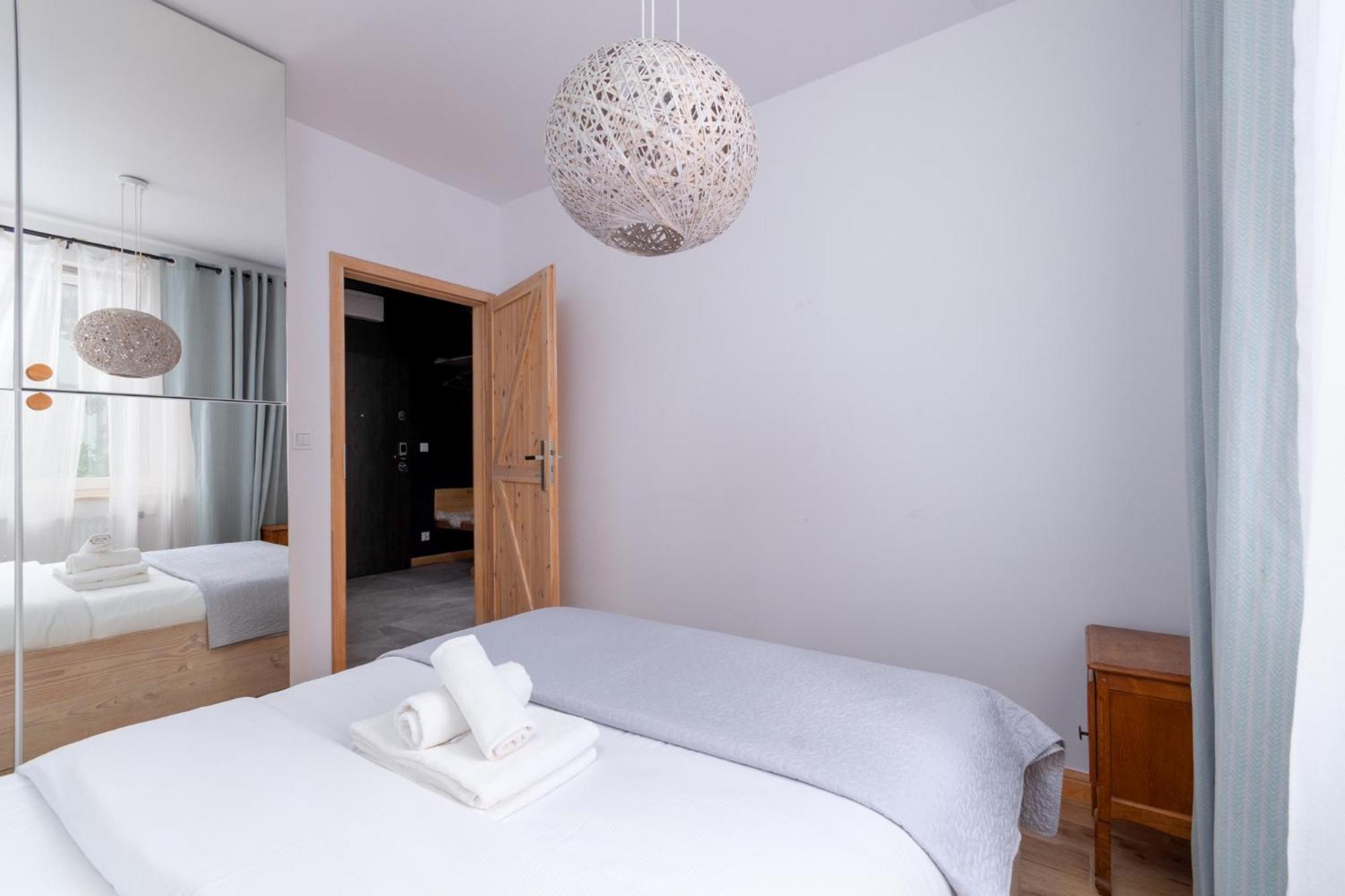 Paryski Zakatek Cosy Apartment Wrocław Eksteriør billede